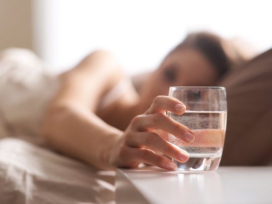 Почему нужно пить воду по утрам