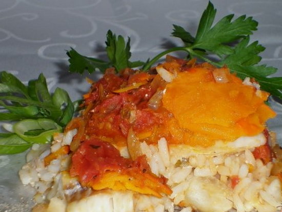 Рыба с тыквой и томатным соусом (рецепт)