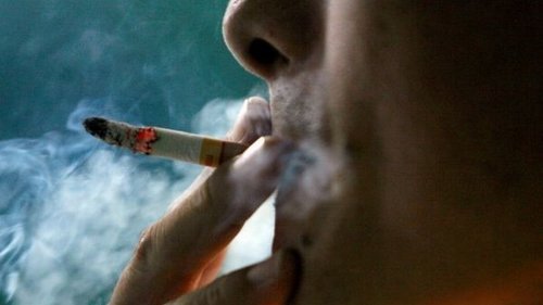 Что опаснее — жить в мегаполисе или курить? 8 важных вопросов о раке легкого