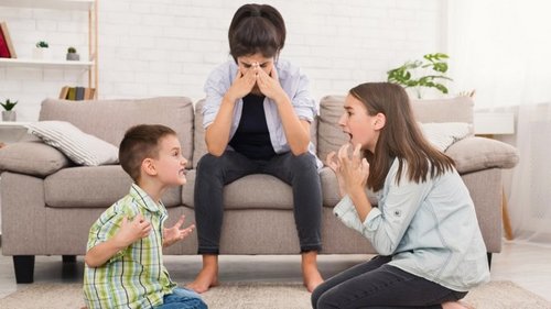 Как справиться с детскими ссорами