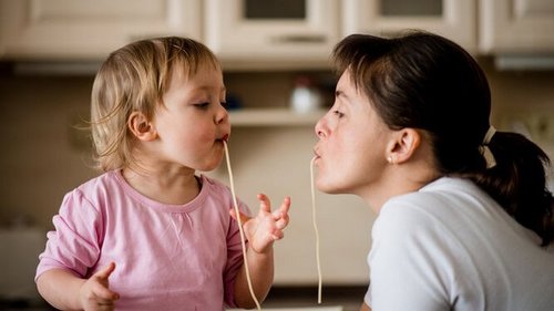 Как поговорить с ребенком о пищевом поведении – советует психолог