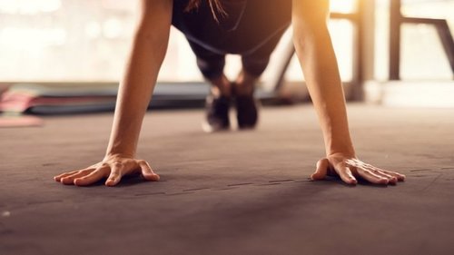 Как накачать руки без отжиманий от пола: простые и эффективные упражнения