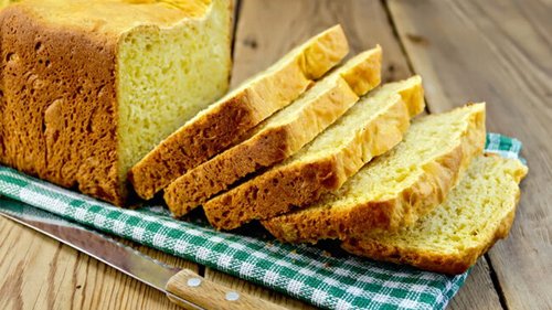 5 способов вернуть свежесть хлебу