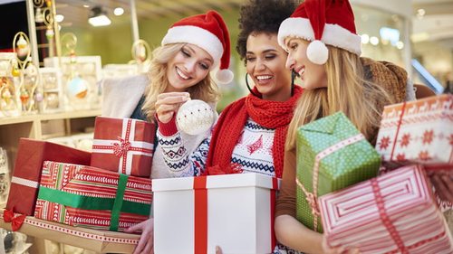 На рождественские распродажи в Европу: обзор стран для шопинга