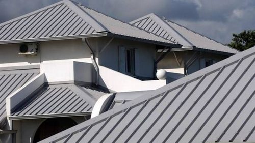Как выбрать качественный профнастил для крыши