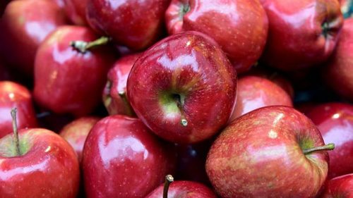 Врач назвала неожиданные последствия каждодневного употребления яблок