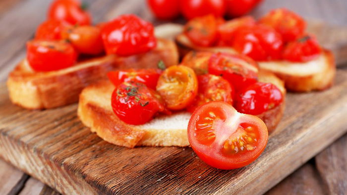 Забудете другие рецепты: шикарная закуска из помидоров к шашлыку