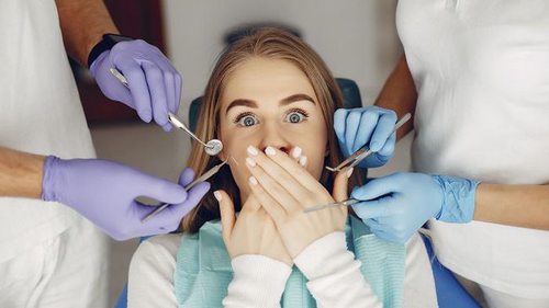 Как не попасть на обман и сэкономить на походе к стоматологу: полезные советы