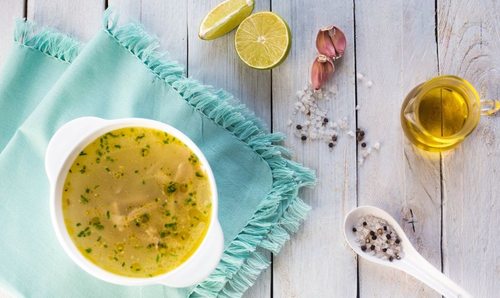 Острый куриный суп с лимоном и имбирем: необычный рецепт