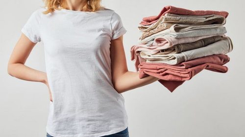 Как избавиться от запаха пота на одежде: 6 копеечных средств, чтобы легко решить проблему