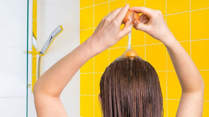 Маска из яичных желтков: как работает чудо-средство для истонченных волос