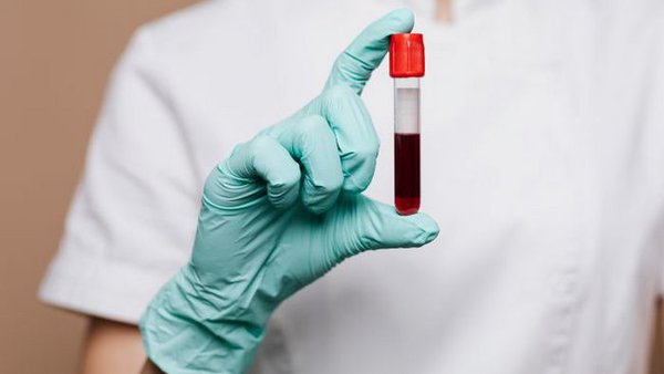 К каким болезням склонны носители разных групп крови