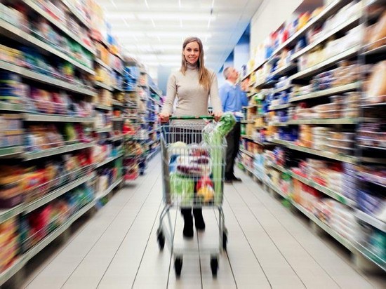 Хитрости супермаркетов: как вас заставляют покупать