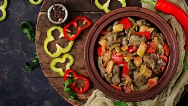 Куриная печень с овощами: рецепт вкусного и бюджетного блюда
