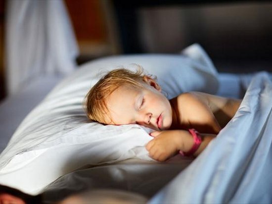 Почему ребенок плохо спит ночью