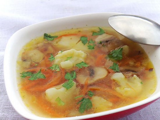 Суп с овощами,грибами и цветной капустой (рецепт)