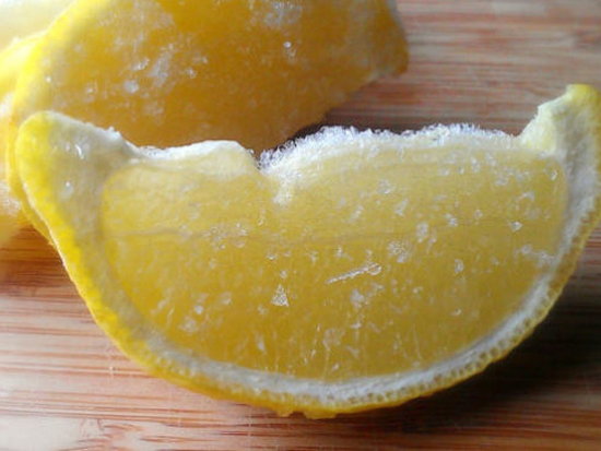 Польза замороженного лимона для организма