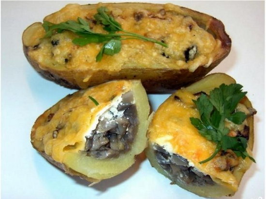 Картофельные лодочки с грибами (рецепт)