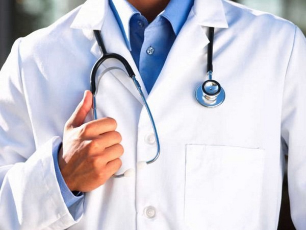 Как правильно выбрать врача гастроэнтеролога?