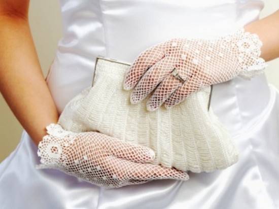 В салоне для новобрачных должны быть в наличии не только свадебные платья