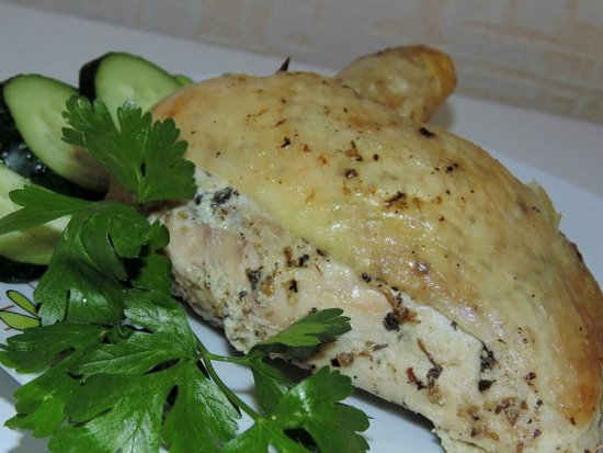 Окорочок куриный с базиликом и орегано в рукаве (рецепт)