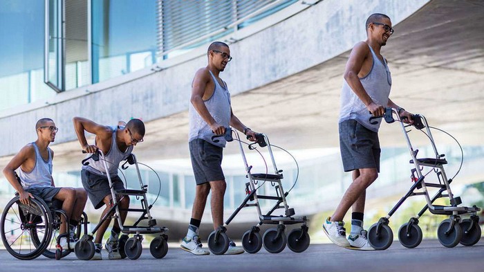 Спинной имплантат помог трём парализованным снова начать ходить