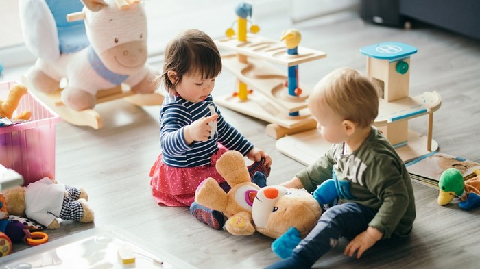 Чистим мягкие игрушки без химии: 3 важных совета для заботливой мамы