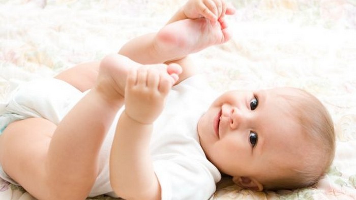 Подгузники — польза и вред памперсов для мальчиков и девочек