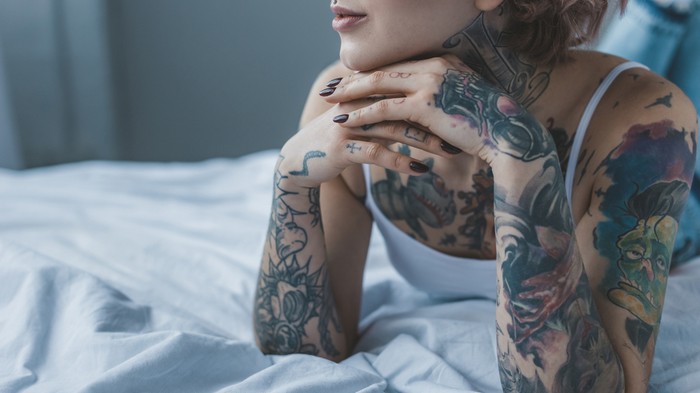 Почему люди делают татуировки?