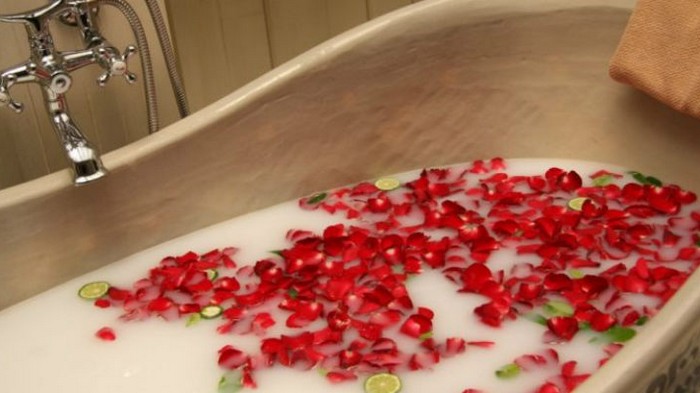 Почему ванна лучше душа? 6 медицинских причин