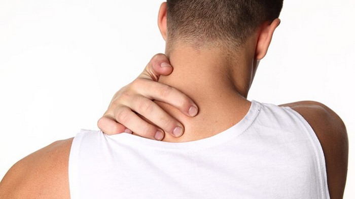 Мышечные зажимы шеи и спины. Как справиться с болевым синдромом?