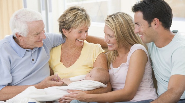 Важные правила в общении с пожилыми родственниками, которые сделают их счастливыми