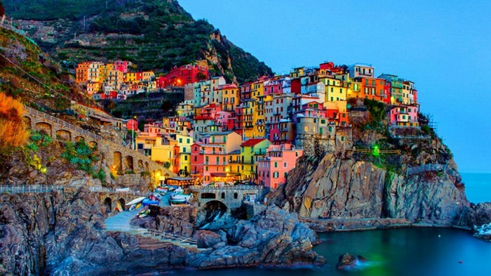 10 самых разноцветных городов в мире