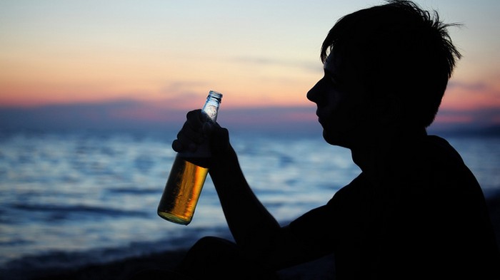 Алкоголь меняет мозг подростков
