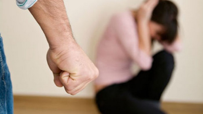 Как себя вести в случае домашнего насилия