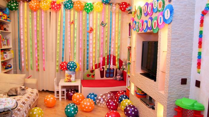 Украсить комнату на день рождения на 4 года девочке