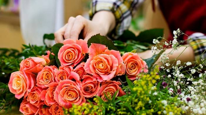Flowwow — бесплатная доставка цветов в Санкт-Петербурге