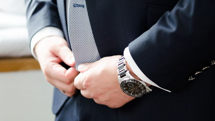 Где купить мужские наручные часы хорошего качества?