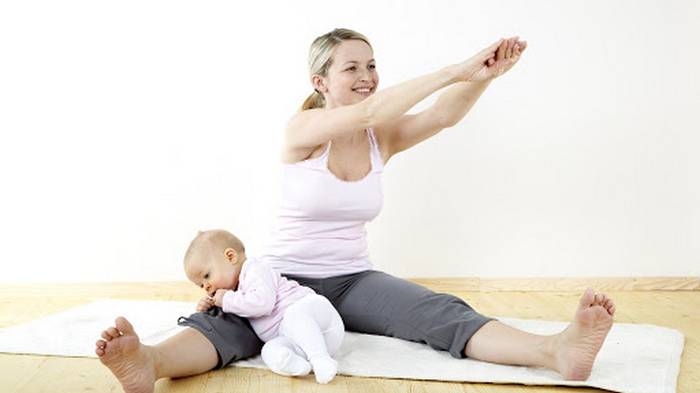 Фитнес с грудничком на руках — худеем после родов