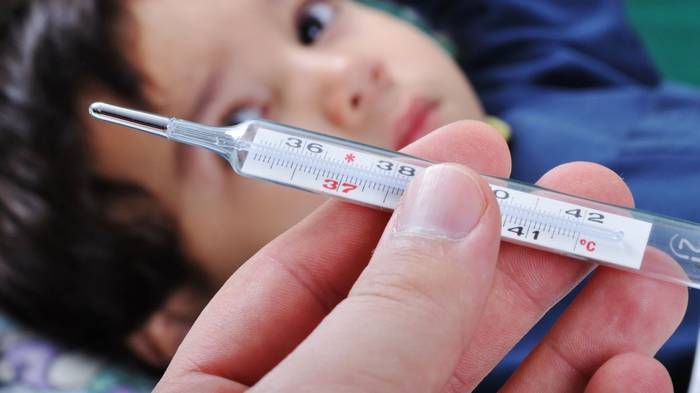 Как сбить высокую температуру у ребенка без лекарств