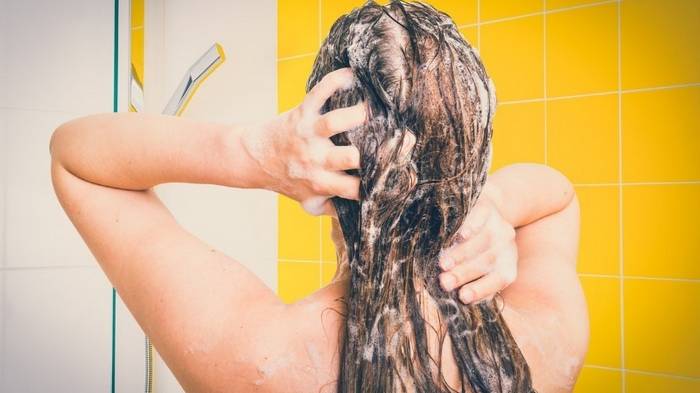 Как правильно подобрать шампунь для волос?