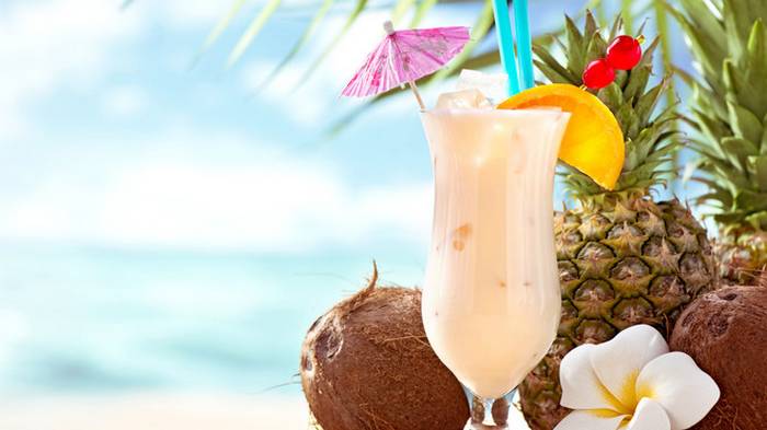 Рецепт вкусного домашнего коктейля с кокосом и ананасом