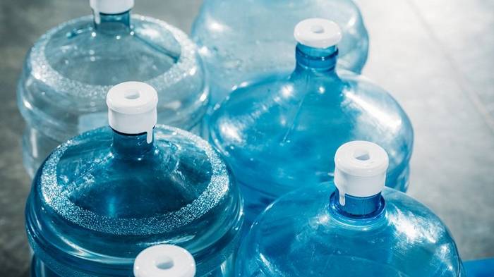 Как отмыть пластиковый бутыль от любых загрязнений