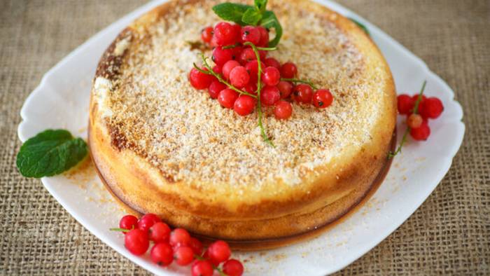 Блюда из красной смородины: готовим пирог, морс и желе