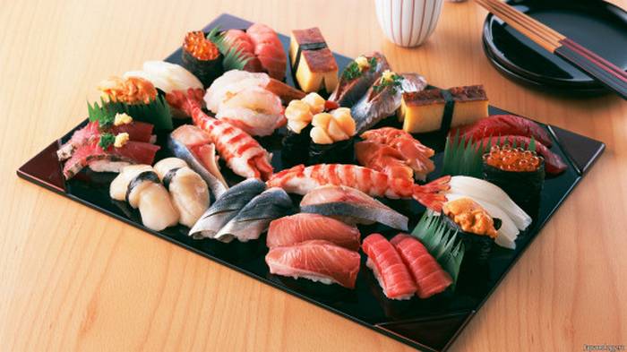 Японский деликатес или бомба замедленного действия? Вся правда о суши
