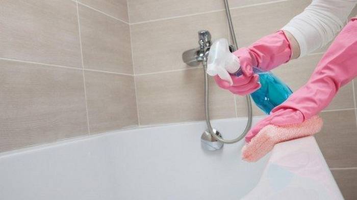 Как навести чистоту в ванной комнате с помощью домашних средств