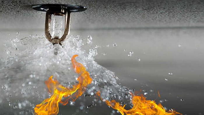 Система водяного пожаротушения для пожарной защиты зданий