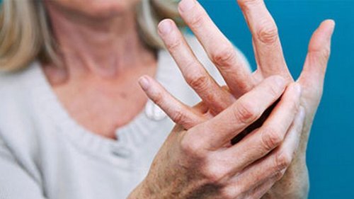 8 упражнений для рук, чтобы избавиться от боли при артрите