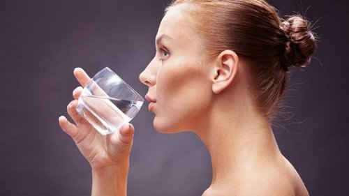 Исполни свое заветное желание с помощью простого стакана воды