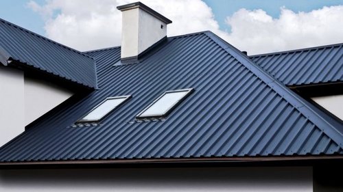 Преимущества профнастила и его особенности